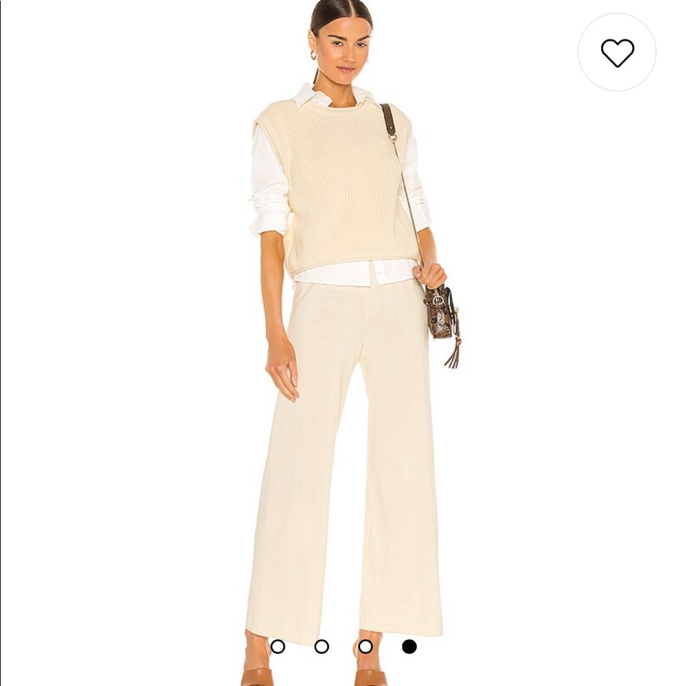 Julia Pant in Creme
Callahan SM